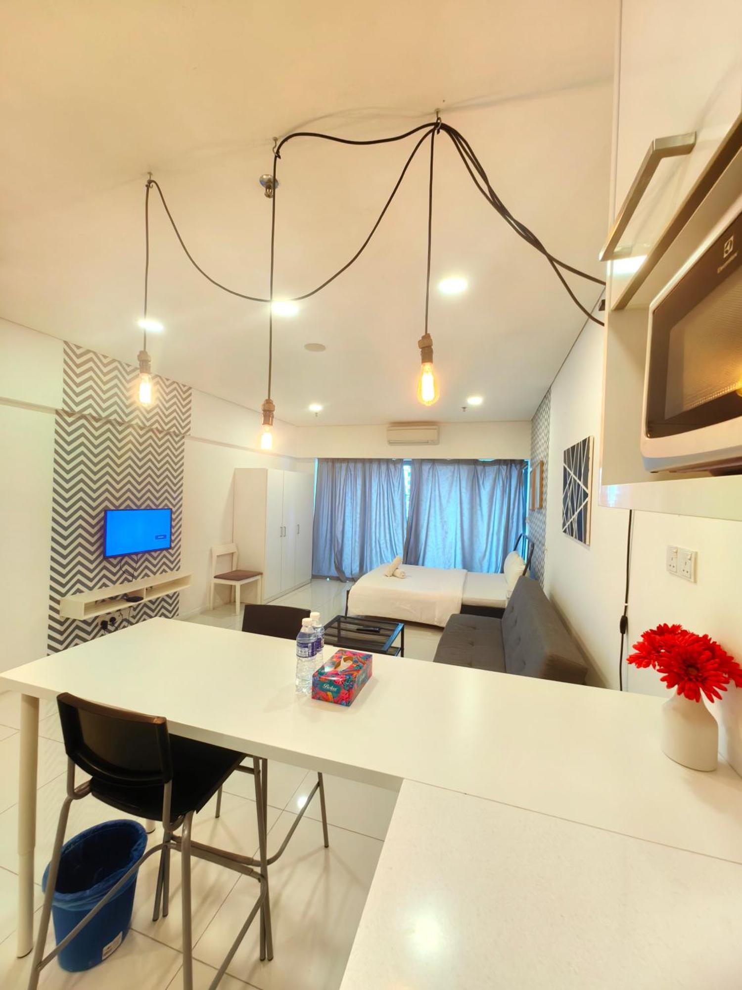 Apartment Summer Klcc By Palace